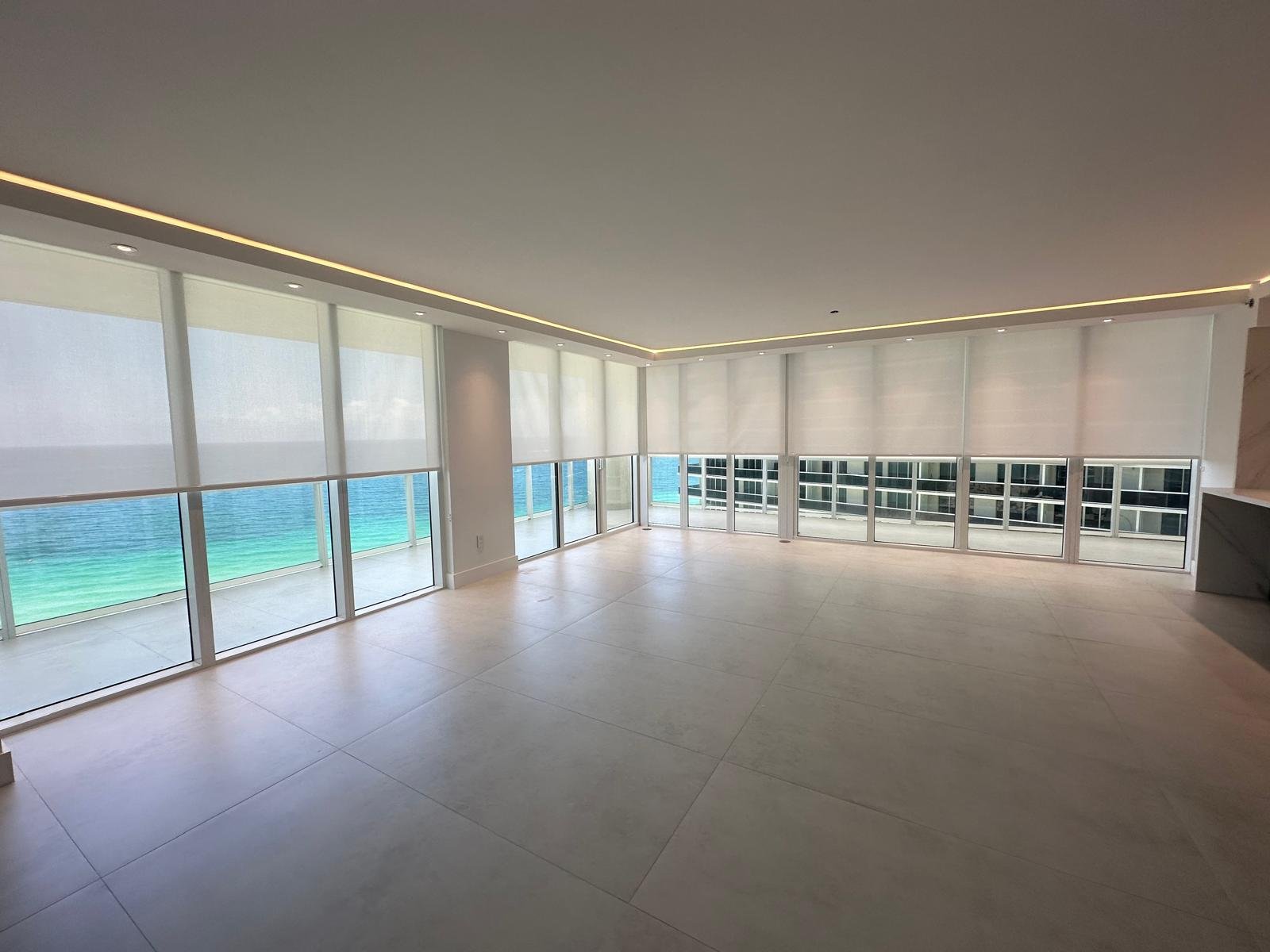 Energy-efficient window shades in Brampton by Crazy Joe’s
